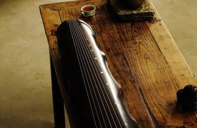 氹仔岛古琴蕴含的传统文化，一把古琴制备出来要两年的时间